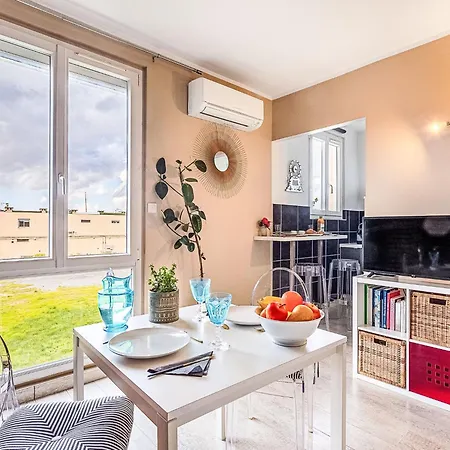 Du Port By Interhome Apartamento Saint-Tropez