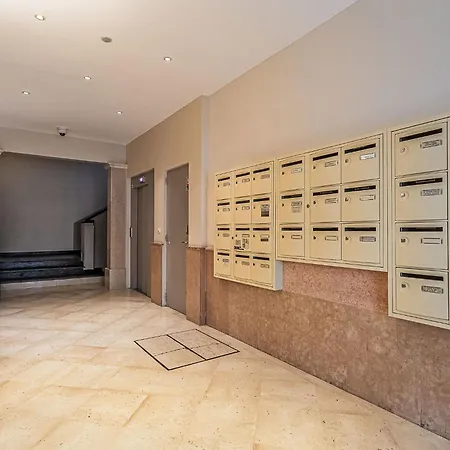 Appartement Du Port By Interhome Saint-Tropez